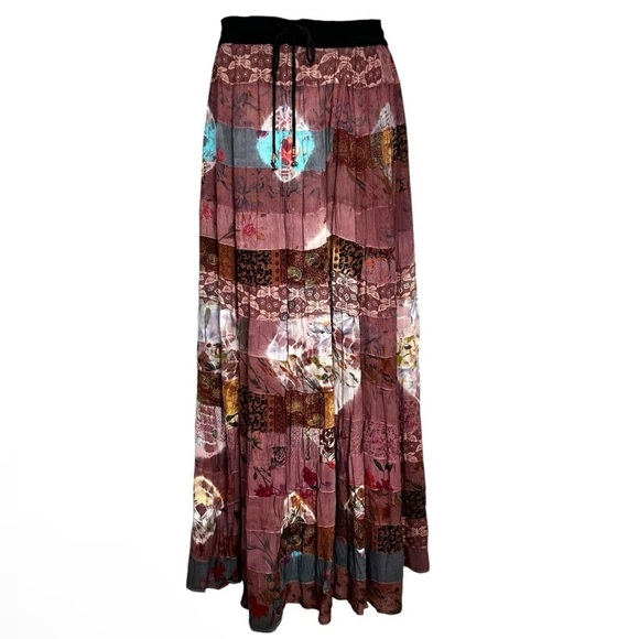 vini Dresses & Skirts - VINI Women's Gypsy Boho Multi Colored SKIRT Free Size